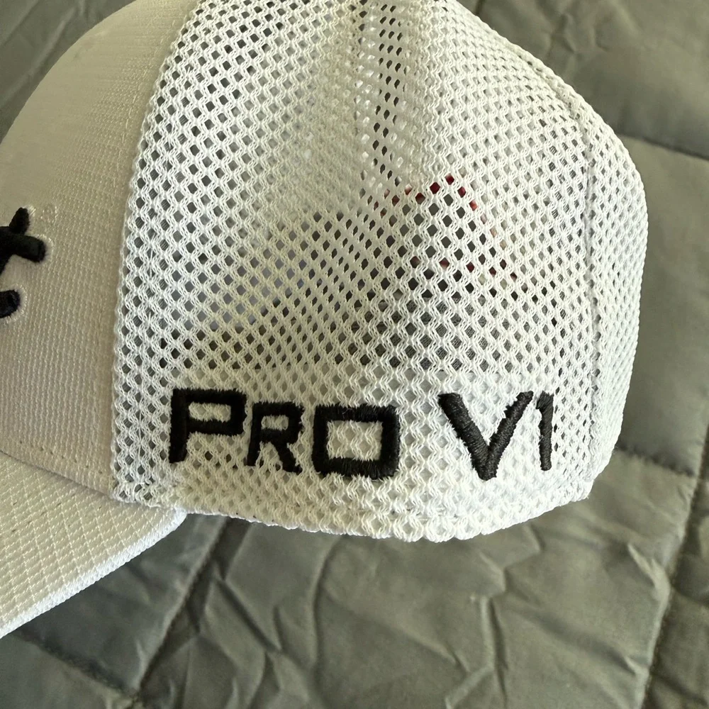 Titleist White Mesh Golf Cap with Black Logo - Picture 3 of 6